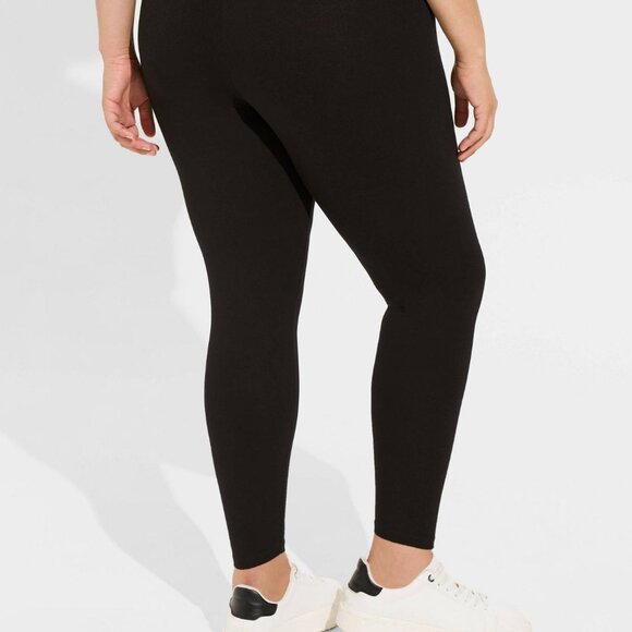 Disney Black and White Leggings - Picture 3 of 13